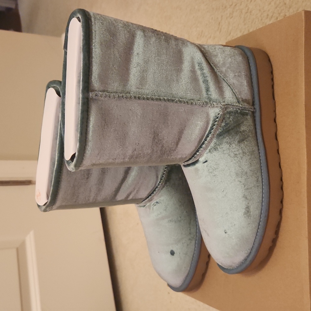 Classic Short Velvet Ugg Boots